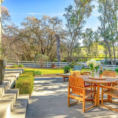 Pearson Manor Villa Sonoma Exterior photo